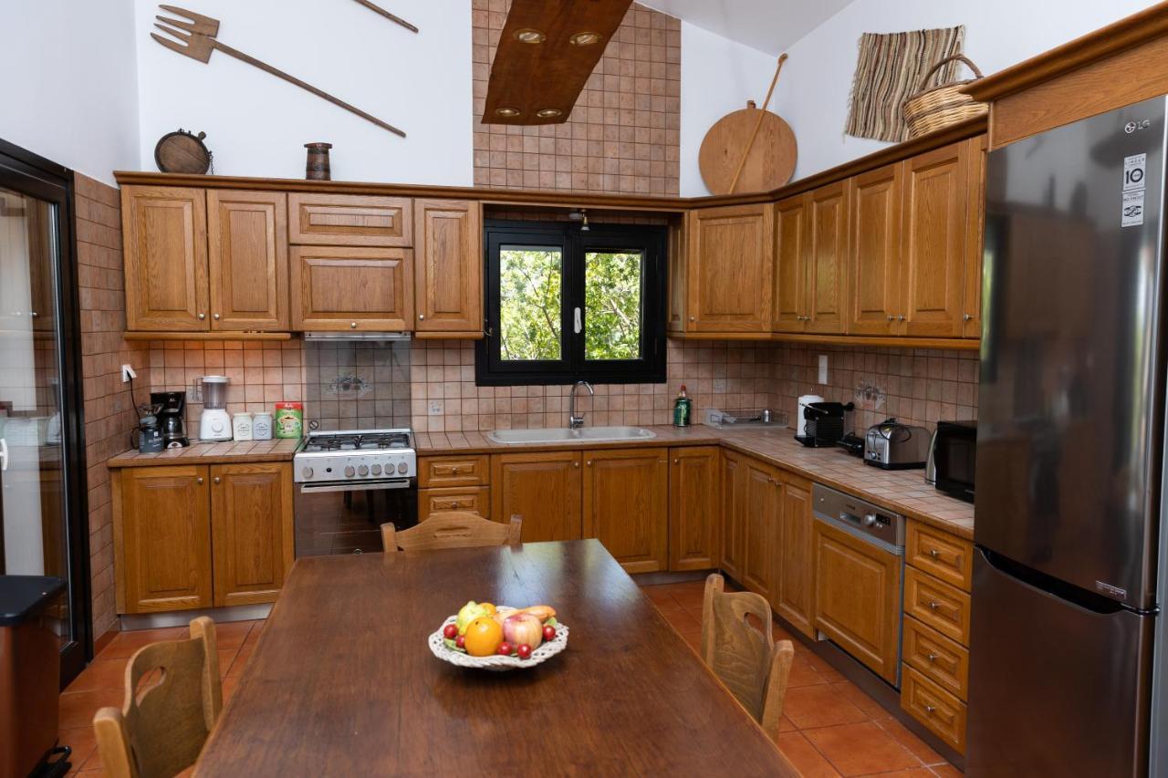 Kouvelia Country Home Luxury Villa Rental Nerotrivia Екстер'єр фото